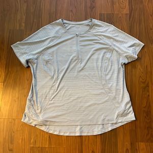 NWOT Athleta Tee